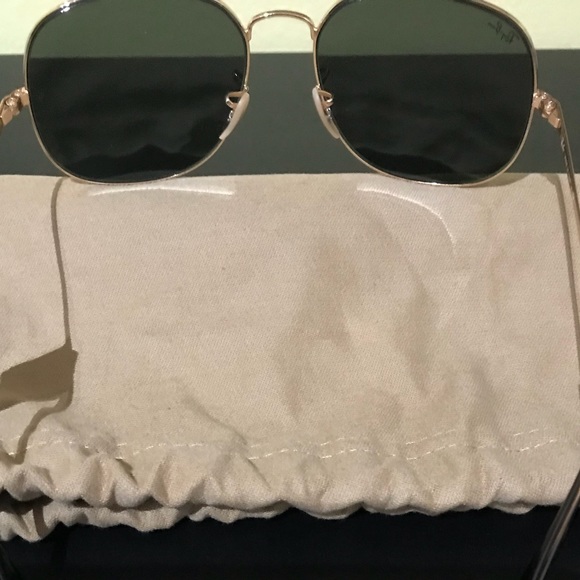 Ray-Ban General 🕶😎 - Picture 4 of 8